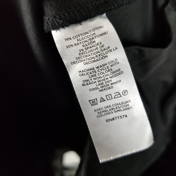 Ann Taylor Womens Shorts Size 8 Black White Dressy Fitted High Rise Embroidered - Picture 5 of 10